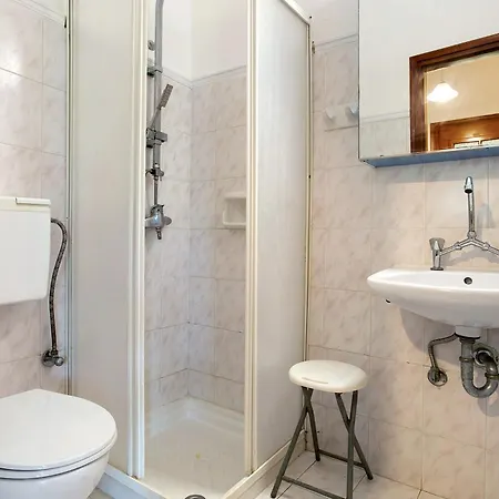 Appartamento Areti Orfeas 3 *